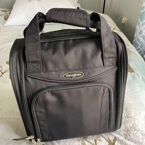Samsonite Upright Wheeled Carry-On luggage